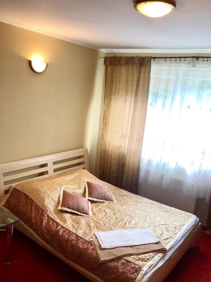 Отели типа «постель и завтрак» Pensjonat Rezydent Ольштын-46
